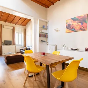 Modern, Bright Near Boboli Gardens & Santo Spirito - Homeunity Apartamento